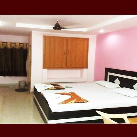 Hotel Upendra Residency Kadapa Extérieur photo